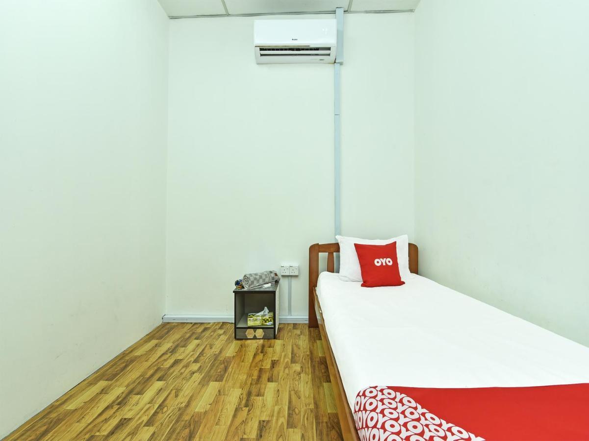 Spot On 90181 Cz Classic Hotel Kota Bharu Exterior foto